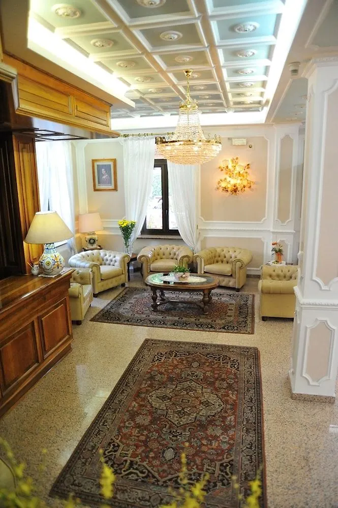 Hotel Savona Montecatini Terme 3*,